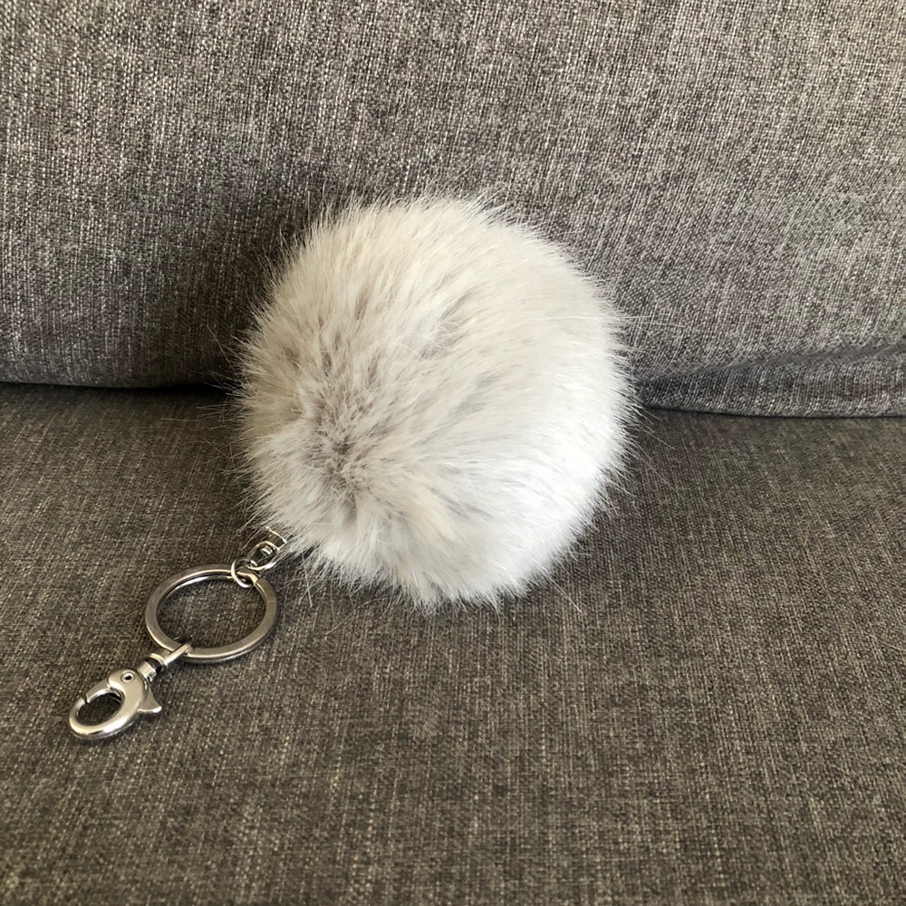 Gray Pouf Key Fob Keychain Pom Pom